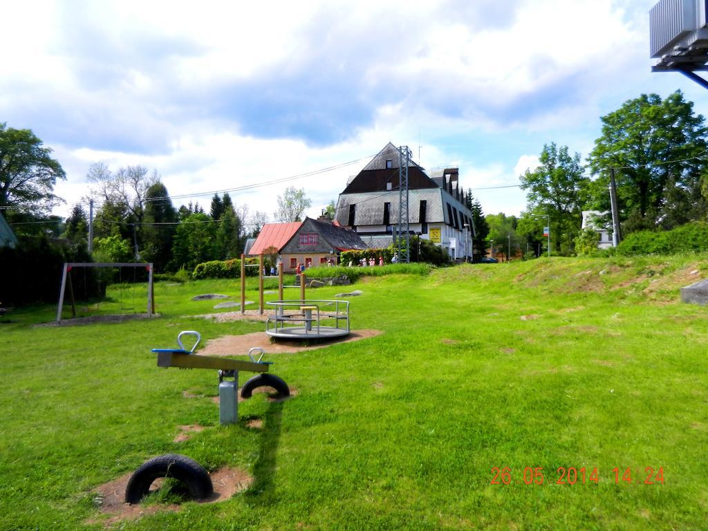 Horsky Hotel Jelinek Bedřichov エクステリア 写真